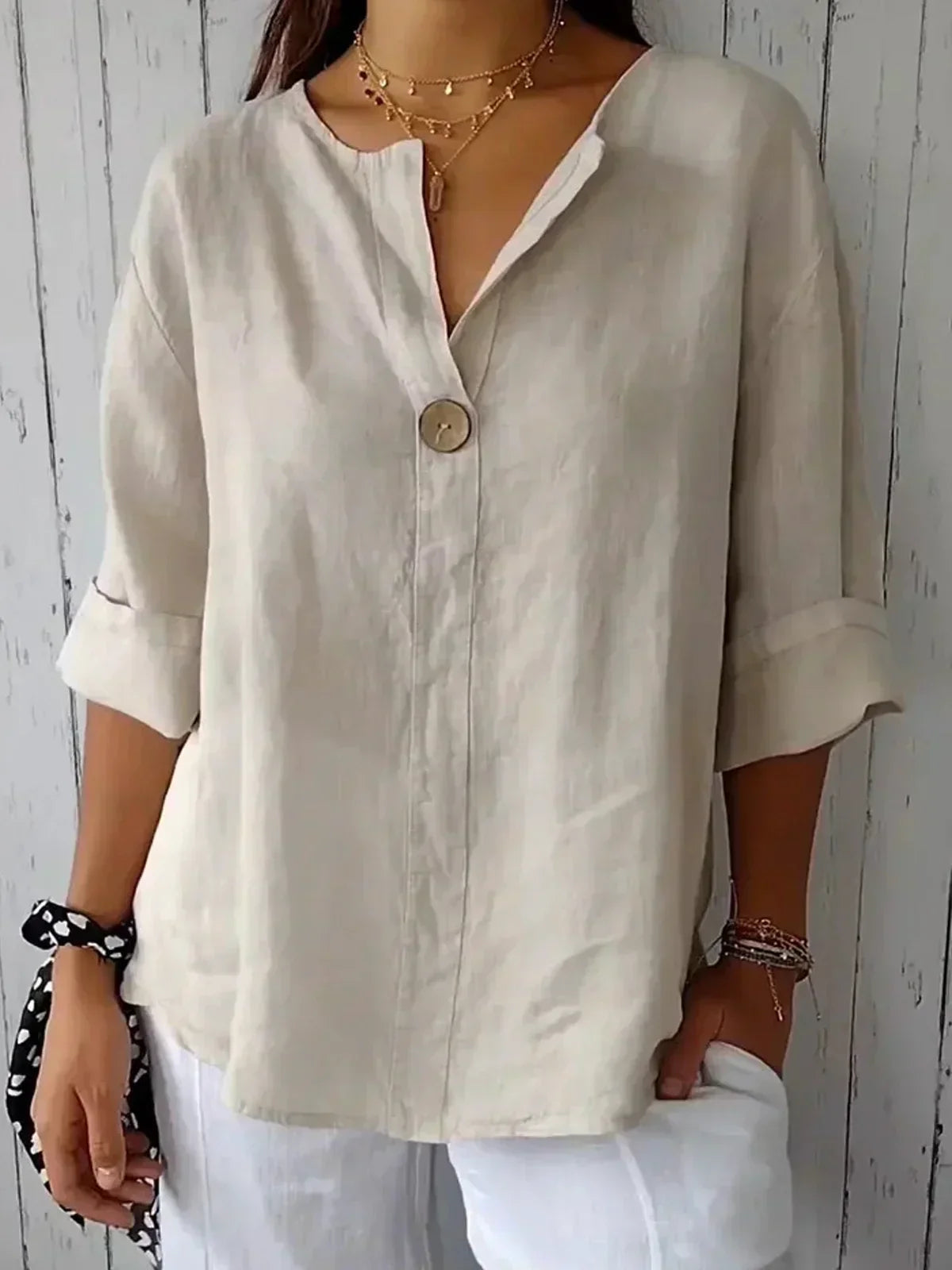 Gelda | Blouse légère avec décolleté en V féminin