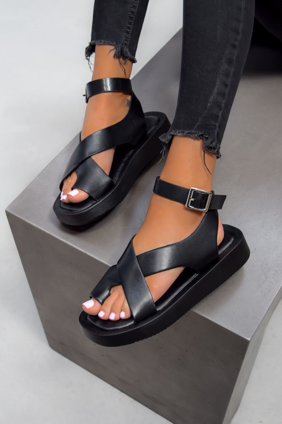 Shanah | Sandales tendance au charme antique