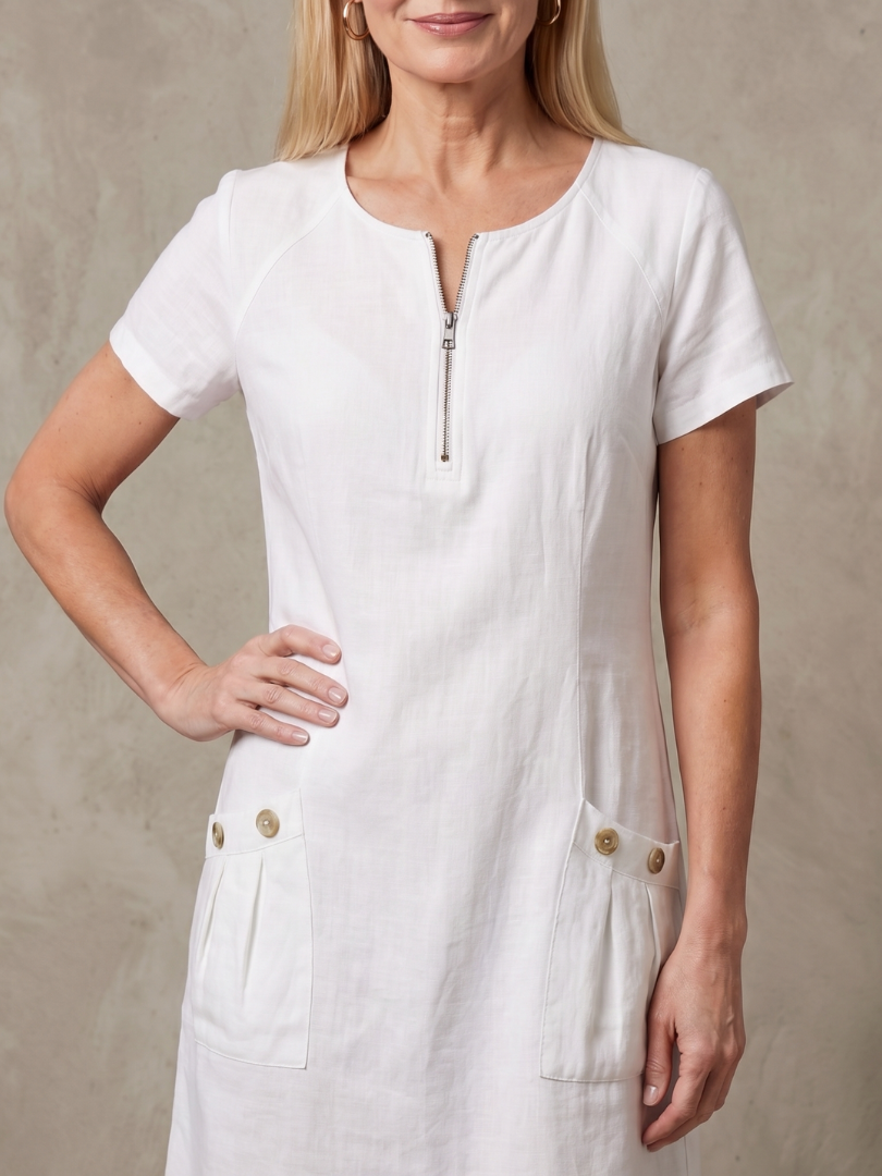 Zulimar | Robe à manches courtes avec détail de poche et col zippé
