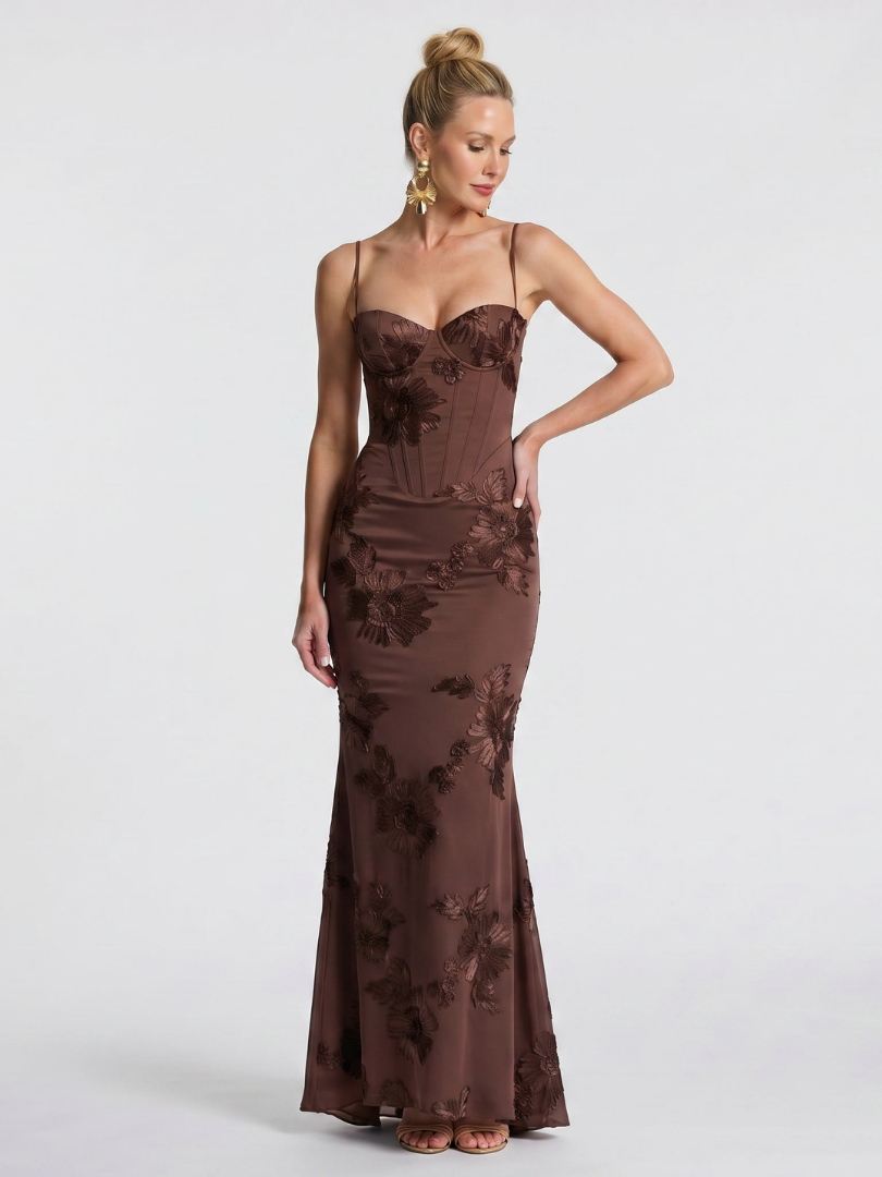 Pax | Robe Maxi Ajustée avec Bretelles Brodées