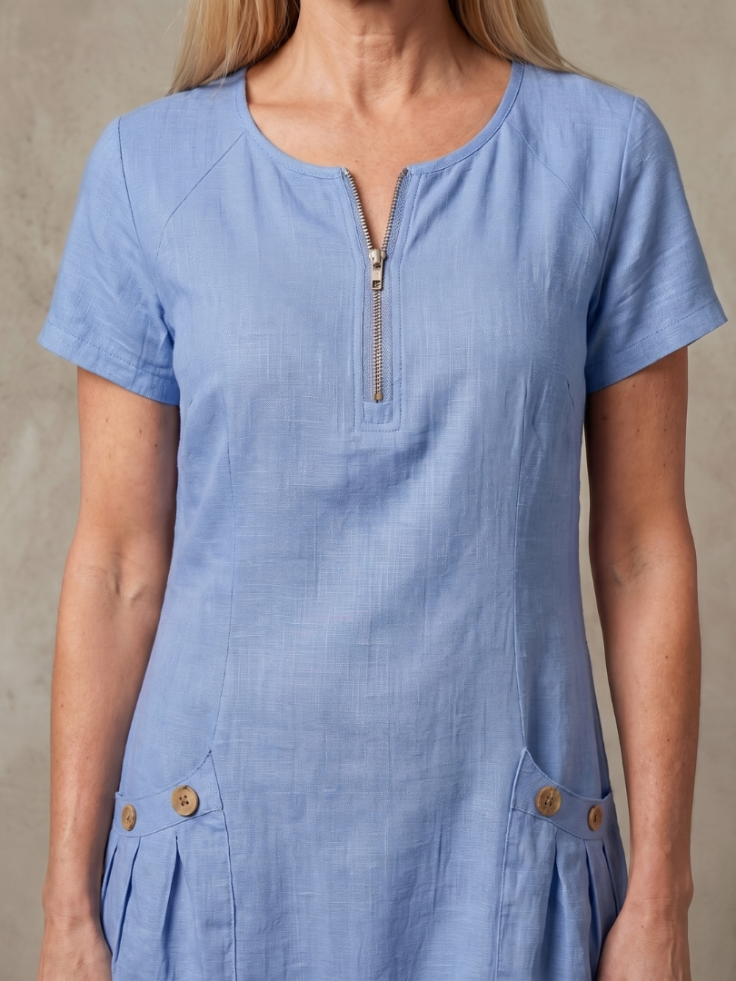 Zulimar | Robe à manches courtes avec détail de poche et col zippé