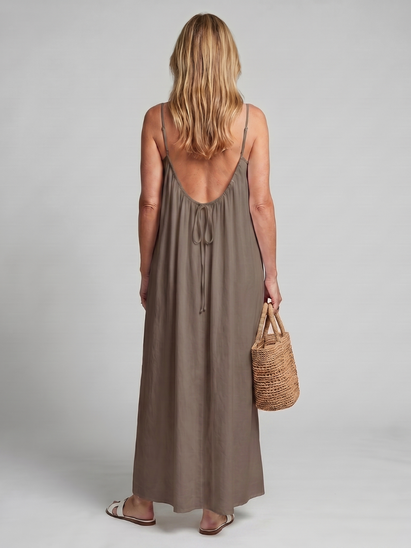 Tula | Robe de détente à encolure froncée