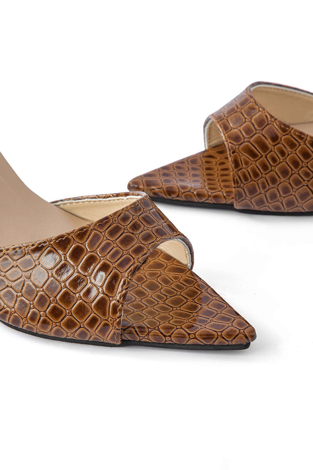 Isabelle Luxe Talons Mules en Crocodile Noir Embossé allient élégance