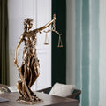 Statue décorative de la Déesse de la Justice