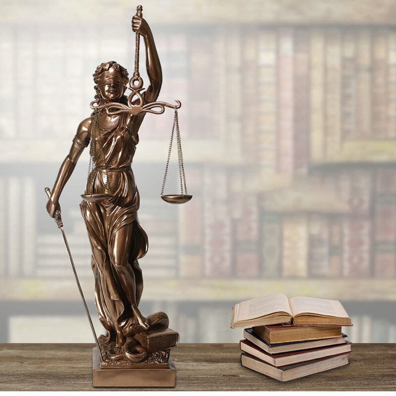 Statue décorative de la Déesse de la Justice