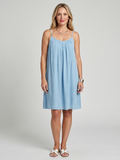 Lysara | Robe à bretelles spaghetti, dos ouvert, longueur genoux