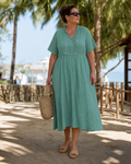 Eupherene | Robe midi décontractée à col en V et manches courtes texturée