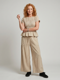 Eirenne | Haut Smocké Détail Peplum Et Ensemble Pantalon Large