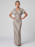 Astra | Robe maxi à manches courtes avec motif abstrait