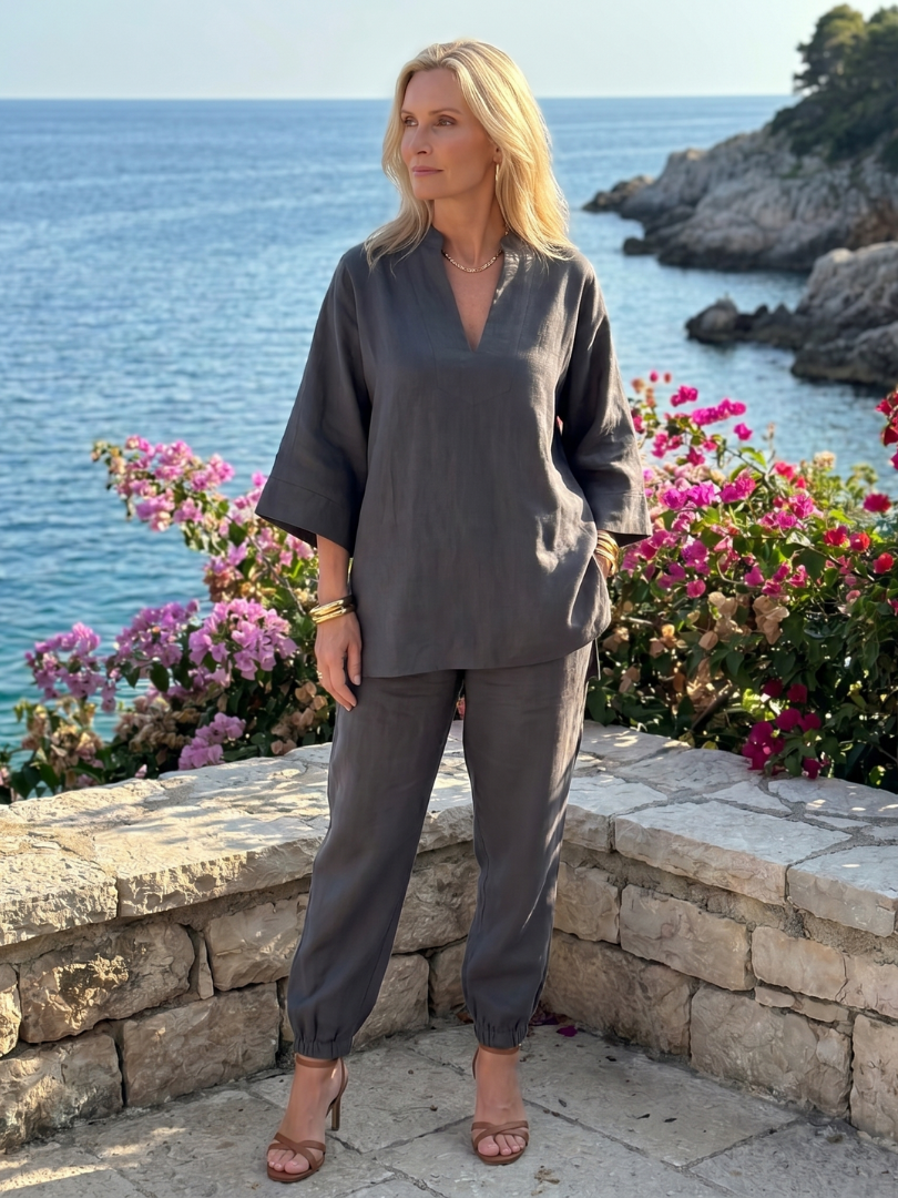 Georgiana | Ensemble tunique à col V et pantalon froncé