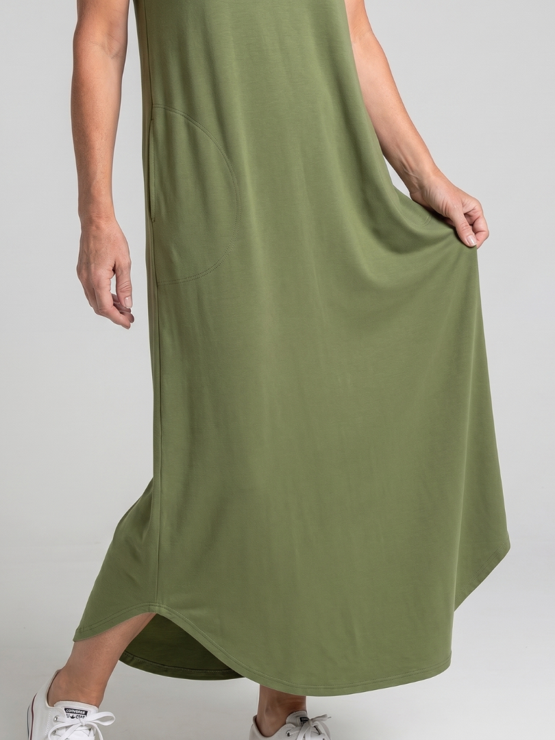 Valerie | Robe Midi Sans Manches Imprimée de Feuilles Tropicales