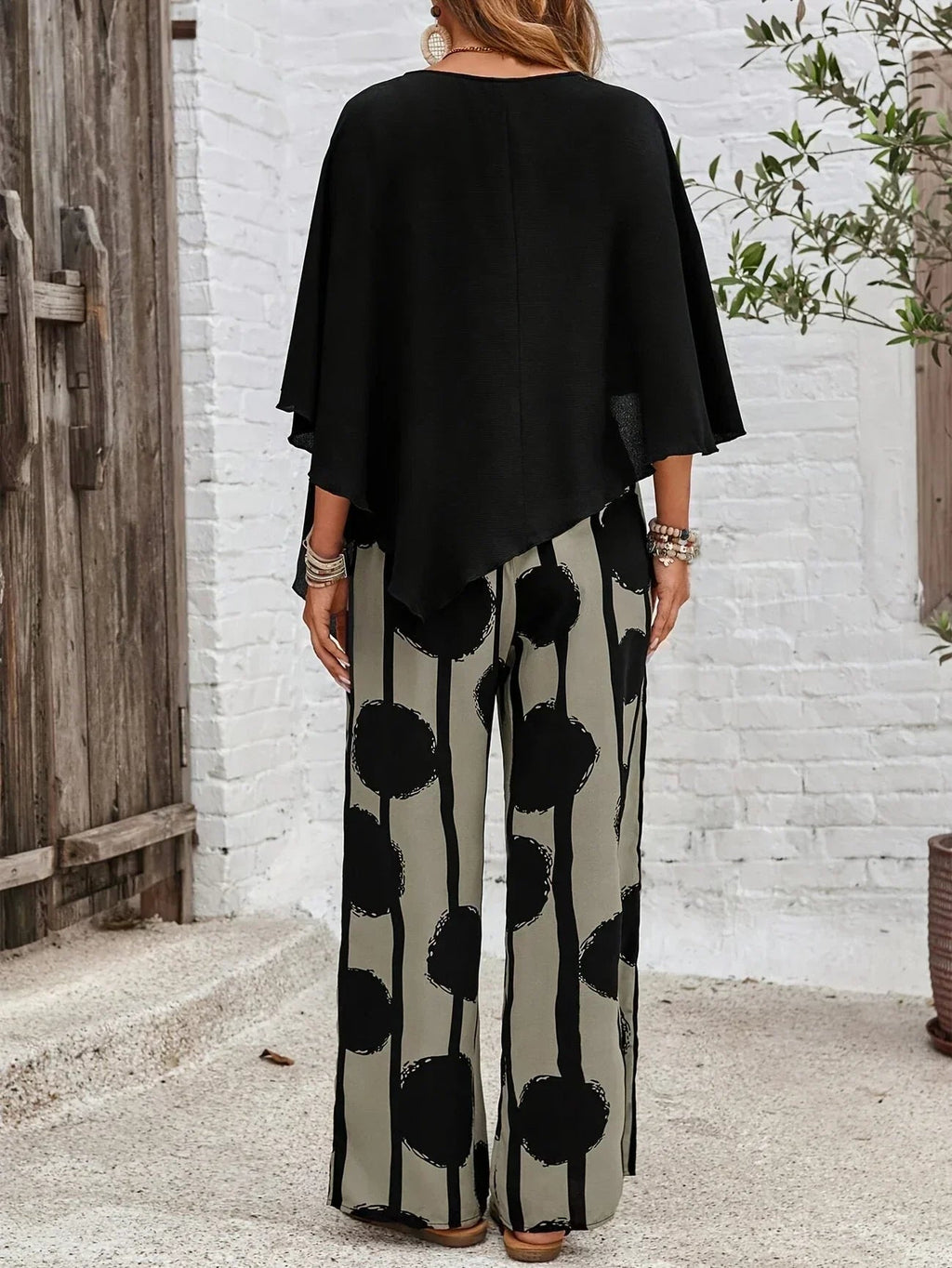 Myra™ | Haut asymétrique féminin à la mode avec pantalon imprimé élégant en ensemble