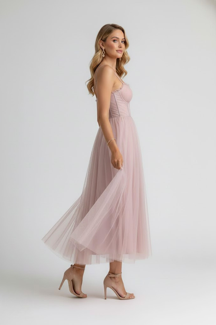 Robe en Tulle pour Femmes avec Décolleté en Coeur