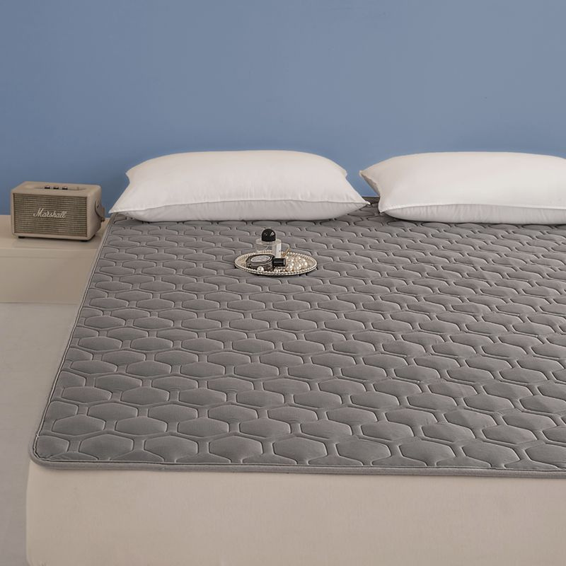 Tapis de Refroidissement Auto-Régulant pour Chiens – Non Toxique, Lit en Peluche pour un Confort Optimal à l'Intérieur et à l'Extérieur, Facile à Nettoyer, Plusieurs Tailles