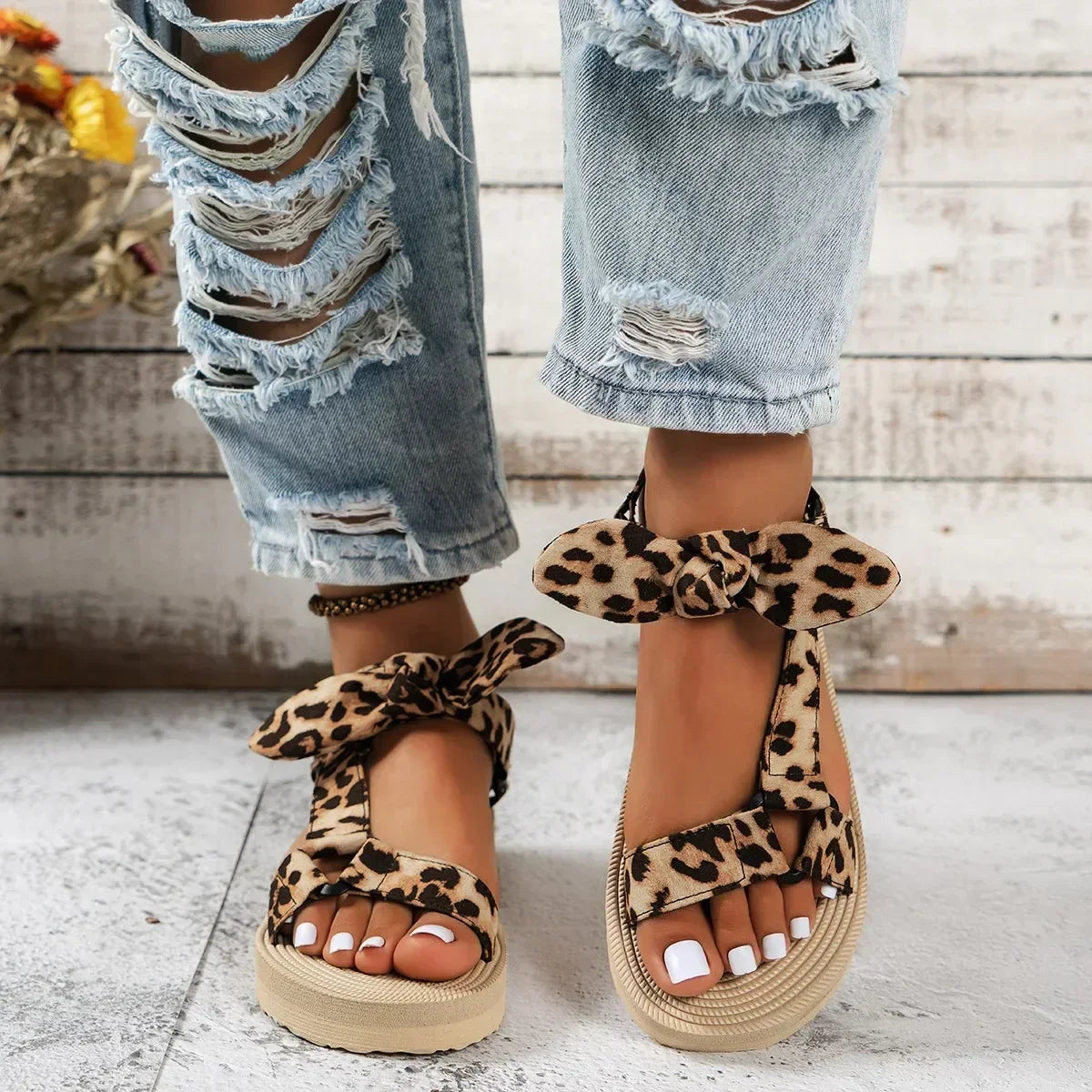 Chaussures pour femmes avec motif léopard