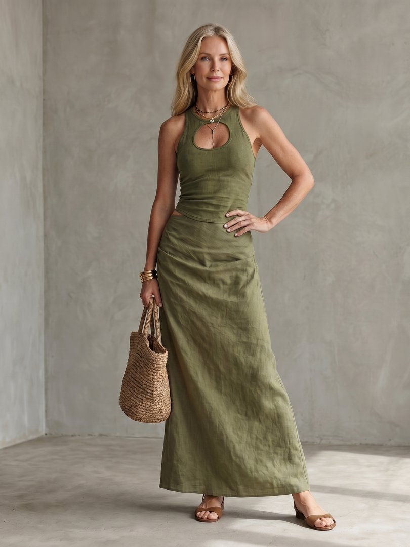 Veronique | Robe midi ajustée avec décolleté en trou de serrure