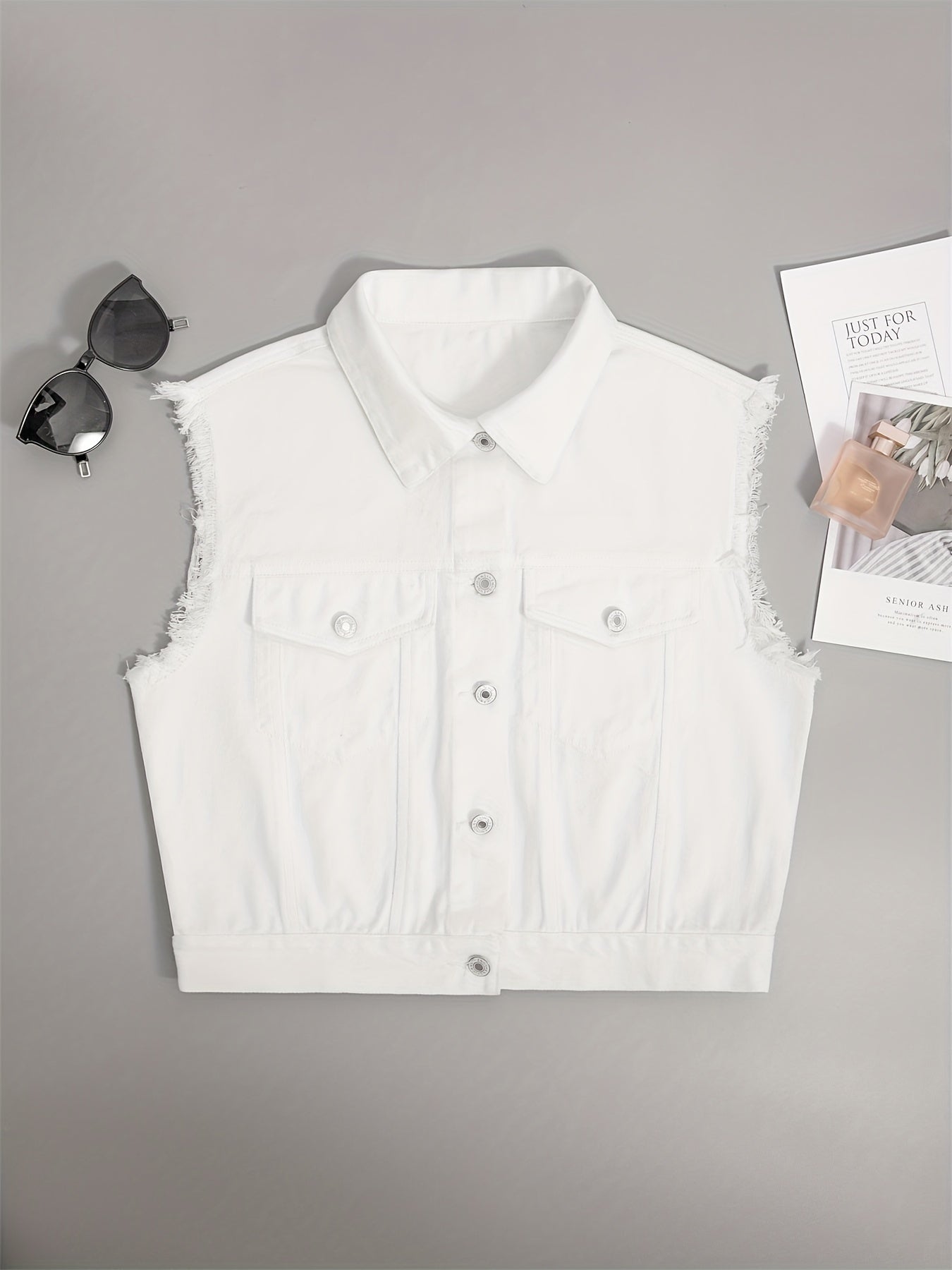 Veste en jean sans manches avec poches plaquées
