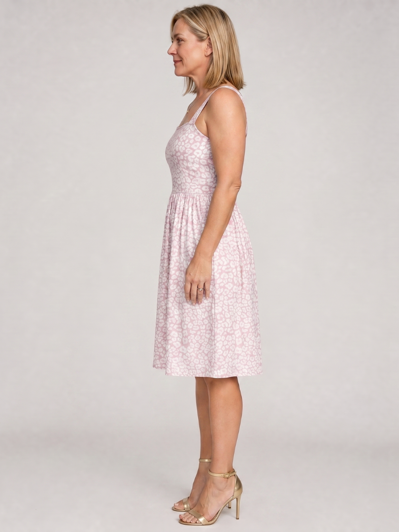 Leneva | Robe à encolure carrée avec imprimé floral, longueur genou