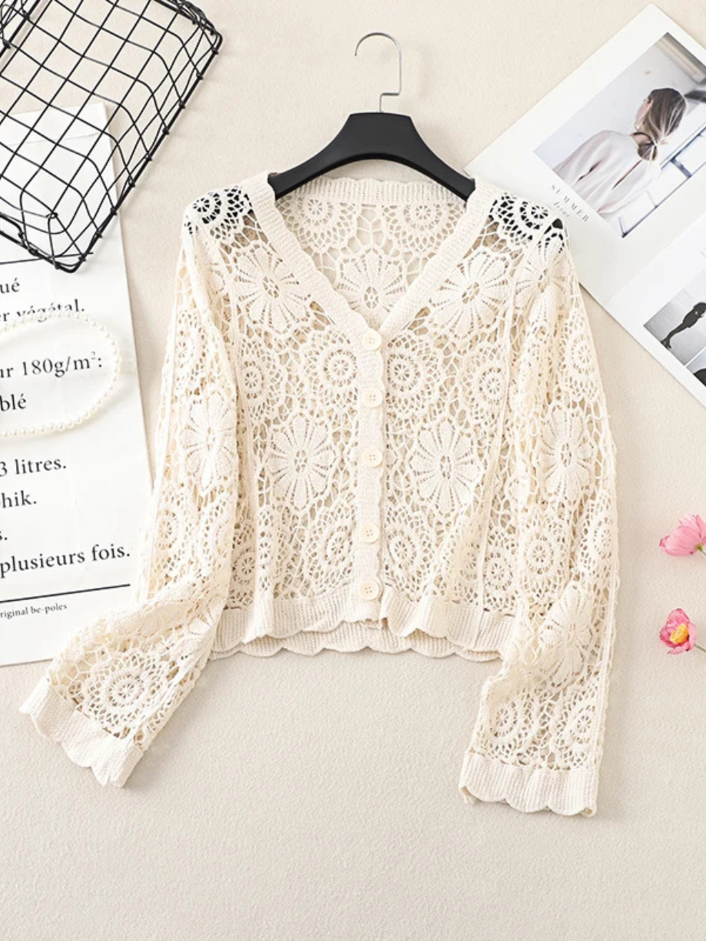 Cardigan en Dentelle au Crochet pour Femme avec Boutons et Design Floral Aéré