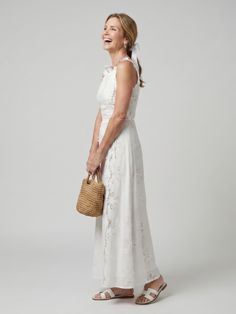 Simone | Robe midi en dentelle à bretelles sans manches