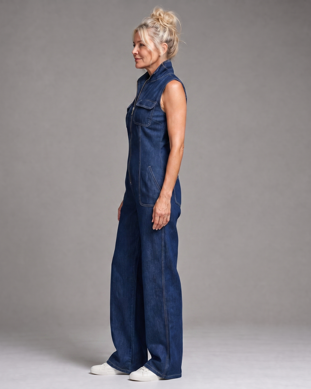 Samantha | Combinaison sans manches en denim à fermeture éclair devant