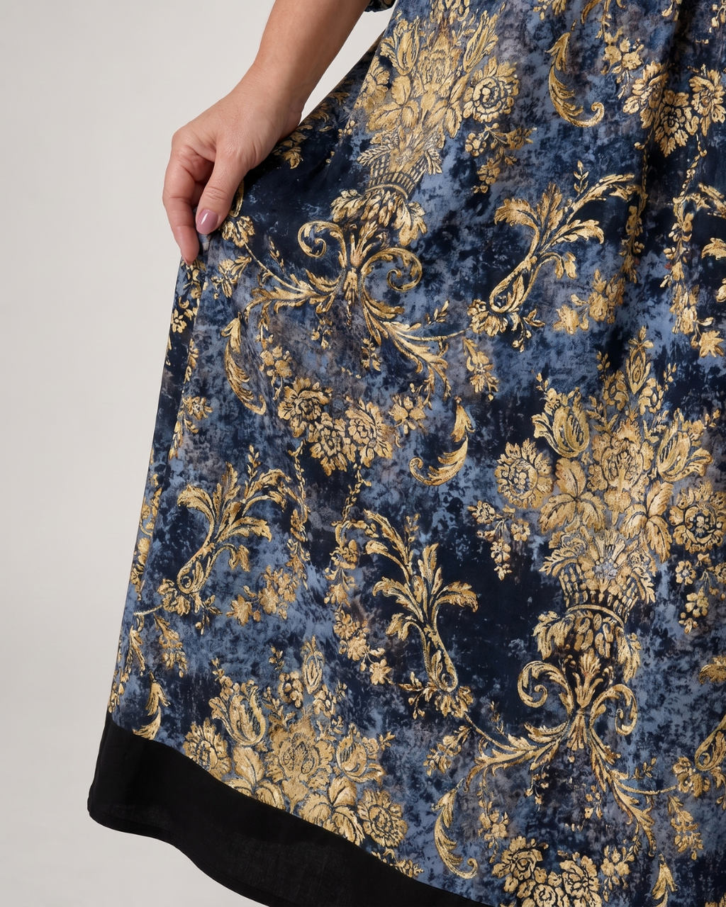 Sorrelia | Robe midi décontractée à imprimé floral orné