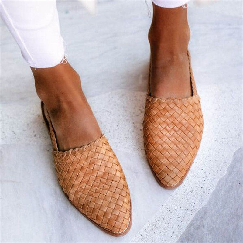 Chaussures Slingback en Cuir Tressé avec Talon Plat et Bride Arrière pour Femme
