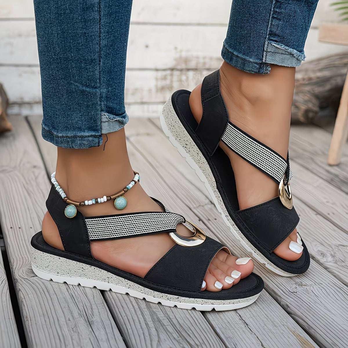 Aivela | Sandales plates élégantes pour femmes avec anneau en métal