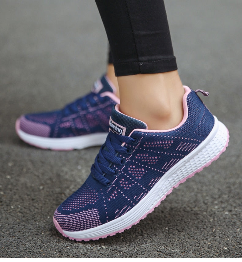 Echoarchiv | Chaussures de course, chaussures de sport, baskets - Les baskets légères pour femmes