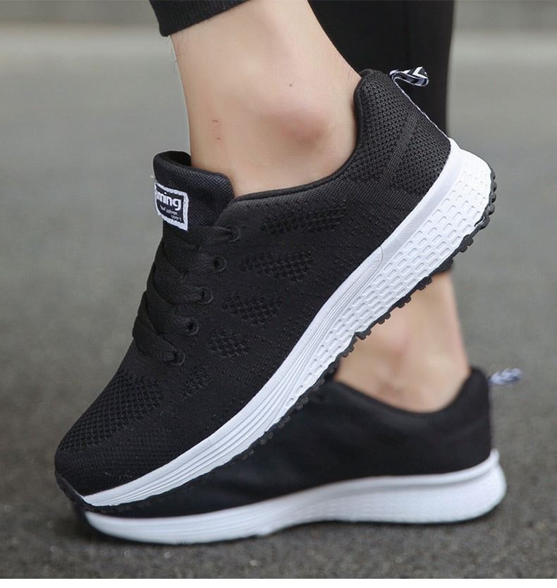 Echoarchiv | Chaussures de course, chaussures de sport, baskets - Les baskets légères pour femmes