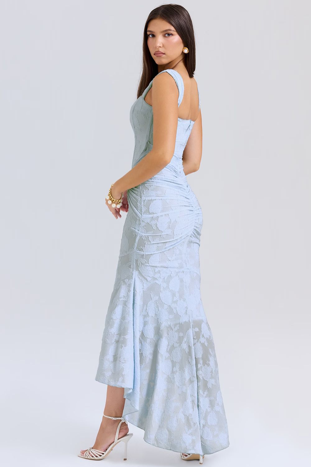 Selina | Robe enchanteur avec élégance florale