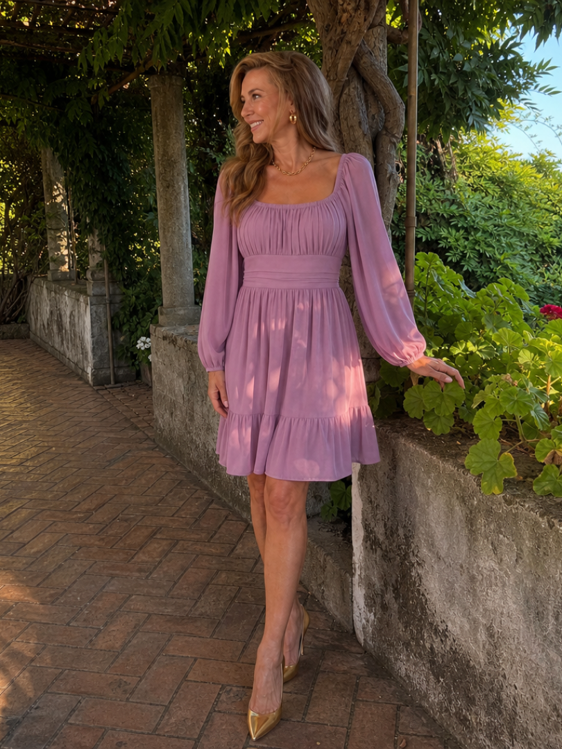 Evalene | Robe longueur genou à manches longues avec volants