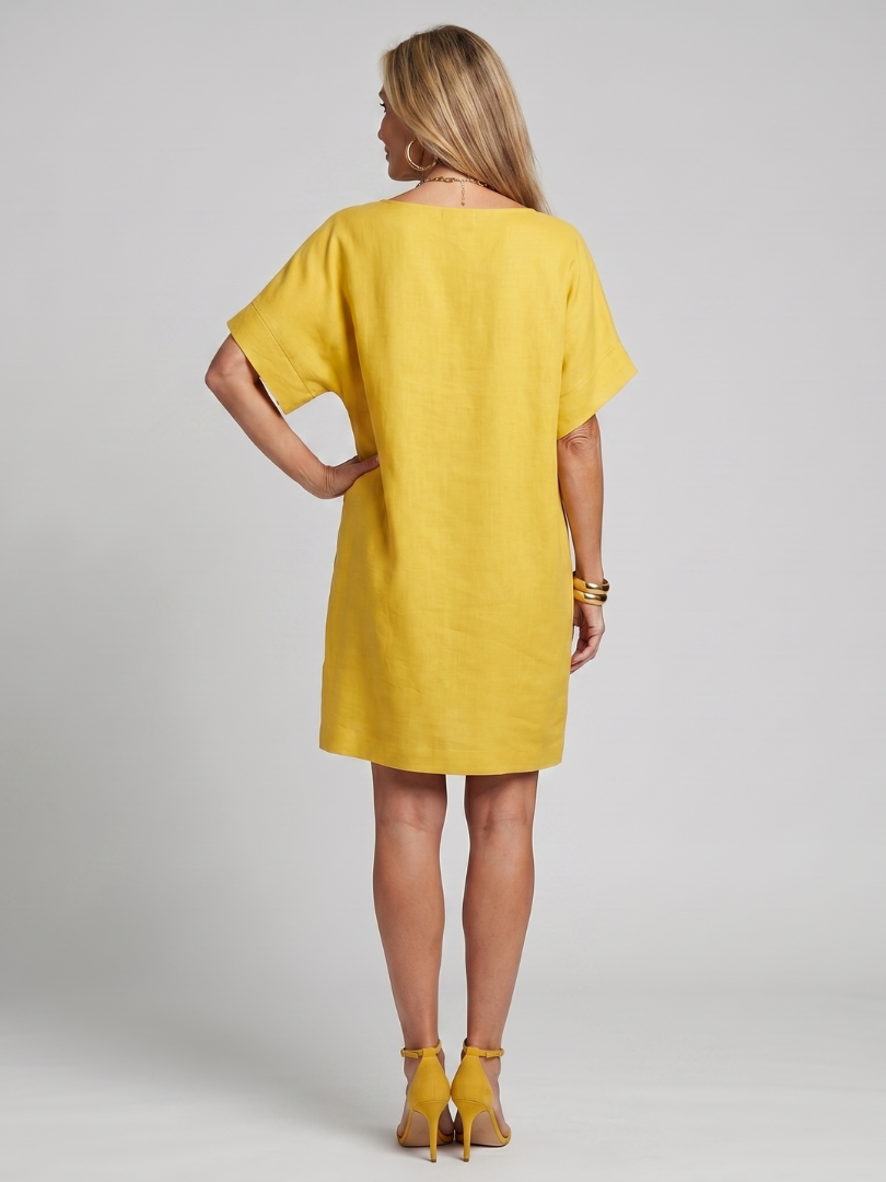 Calliope | Robe à manches courtes avec poches à rabat, longueur genou