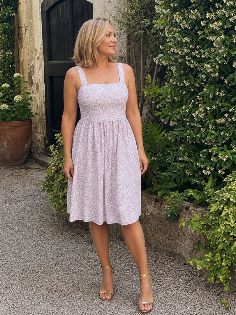 Leneva | Robe à encolure carrée avec imprimé floral, longueur genou