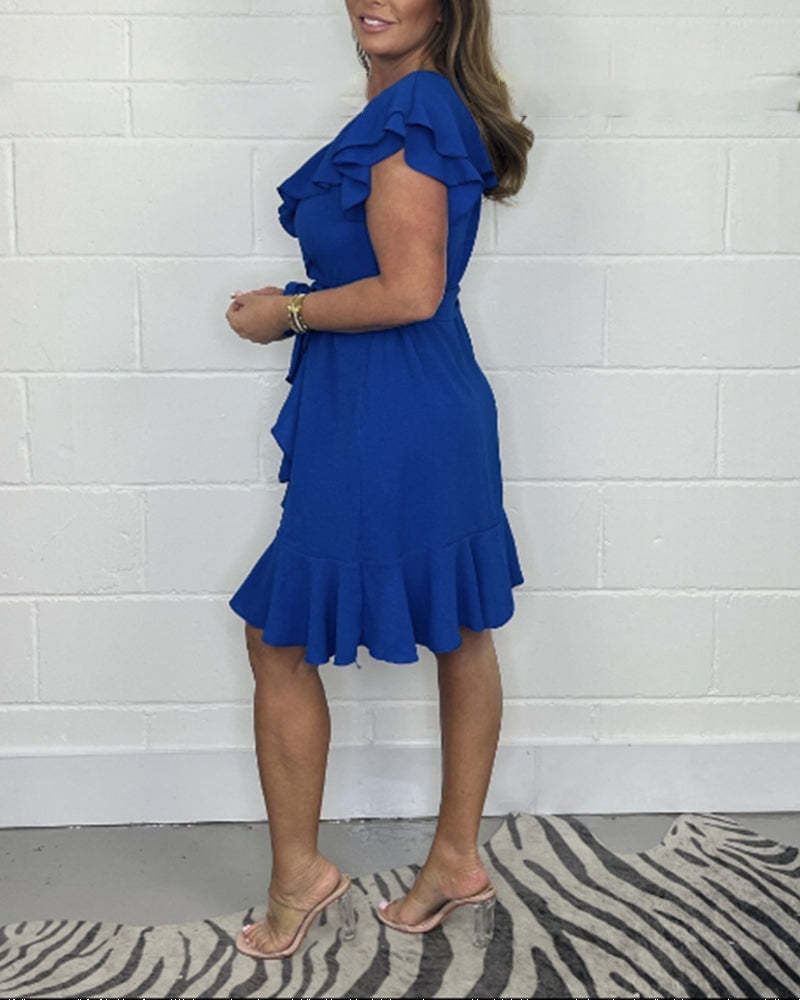 Priscilla™ | Robe d'été avec décolleté et volant en couleur unie