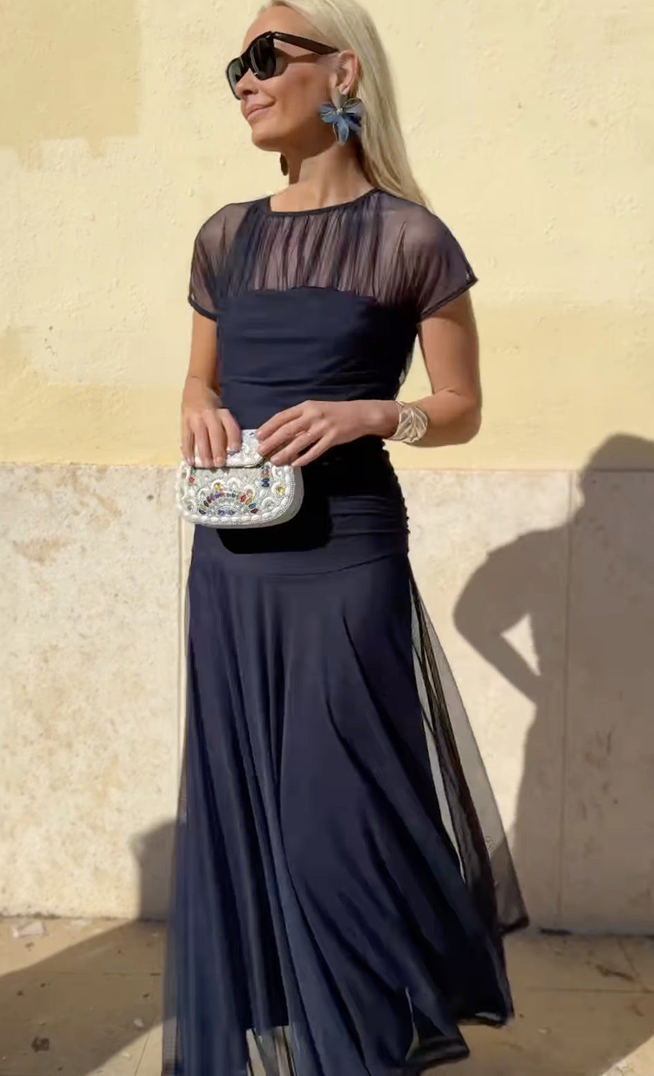 Lauren | Robe en chiffon à col rond pour femmes