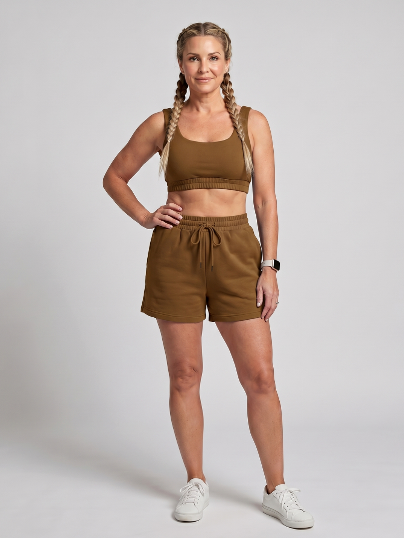 Lysem | Ensemble top court à encolure dégagée sans manches et shorts