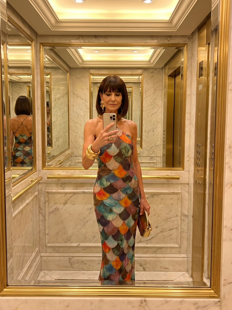 Larkin | Robe maxi ajustée à motifs écailles multicolores