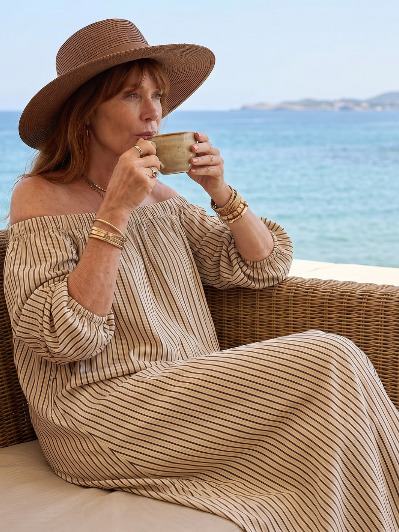 Vika | Robe Midi à Rayures Verticales Décolletée
