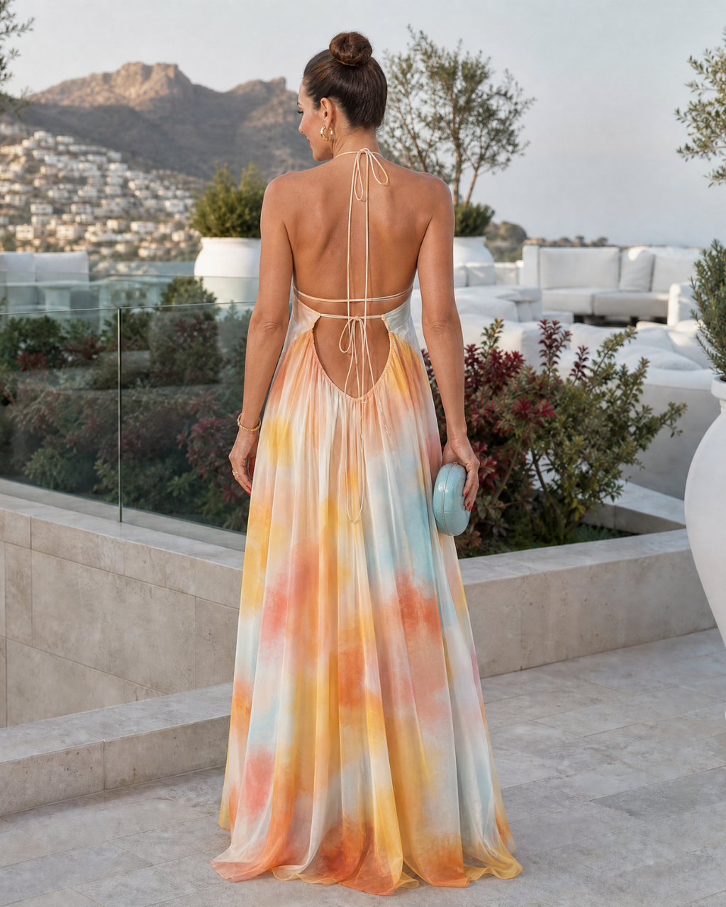 Solmira | Robe maxi fluide à encolure halter aquarelle
