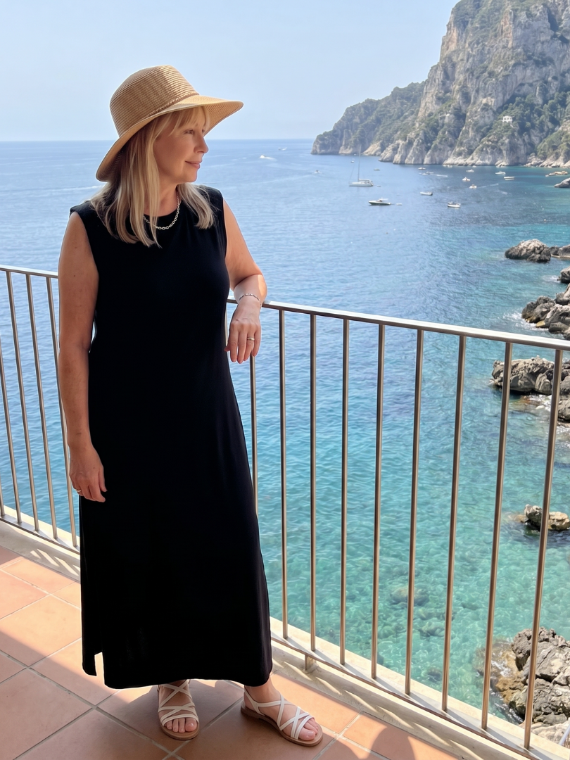 Harlow | Robe Midi à Silhouette Droite et Col Ras du Cou