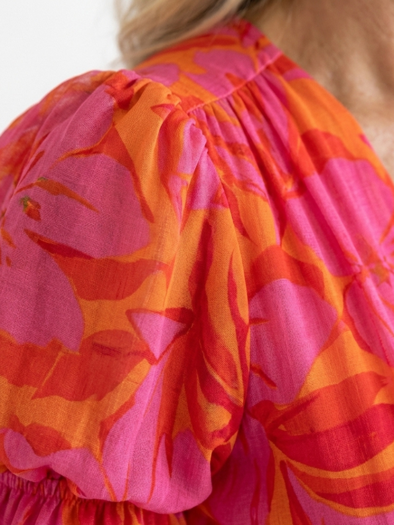 Willow | Robe Midi à Manches Bouffantes Fleurie en V