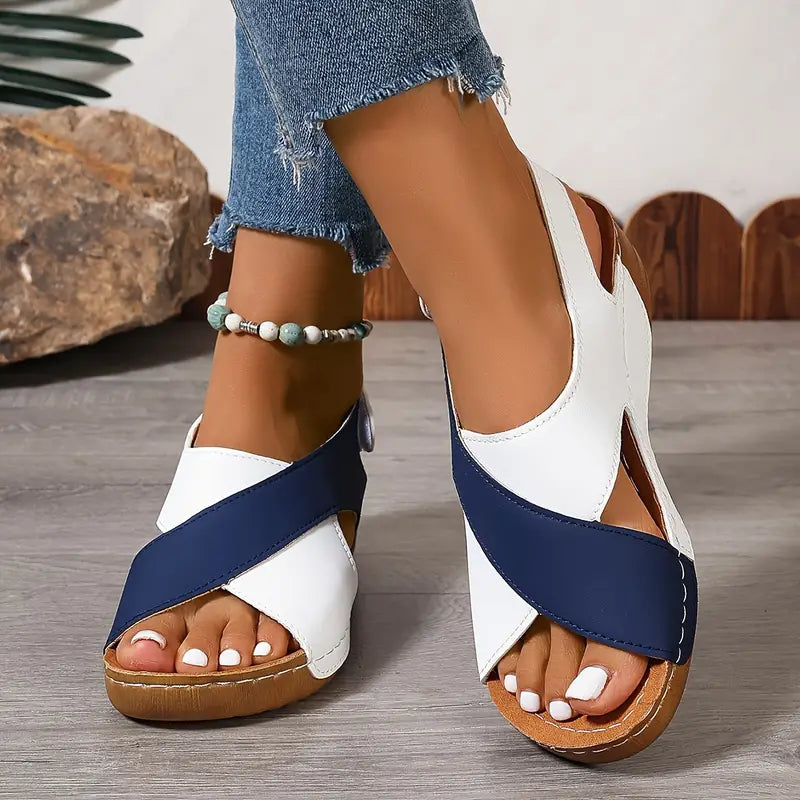 Chaussures pour femmes avec talon compensé contrastant