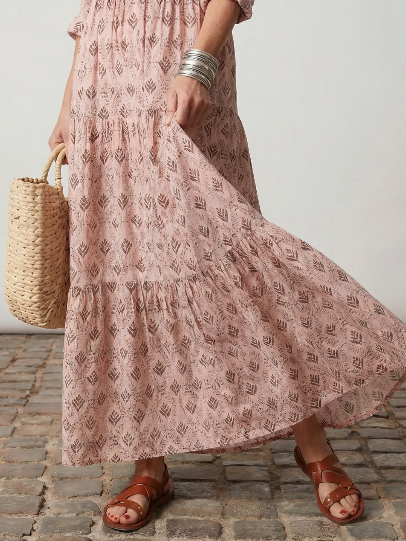 Junia | Robe maxi à manches longues et décolleté en V imprimée