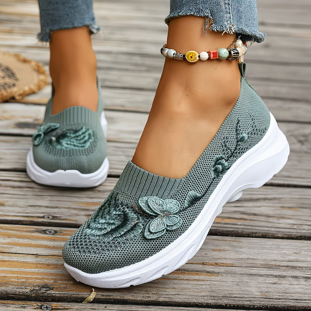 Lavinia | Mocassins brodés avec détail en papillon
