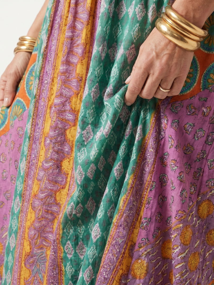 Isia | Robe midi à manches courtes imprimée