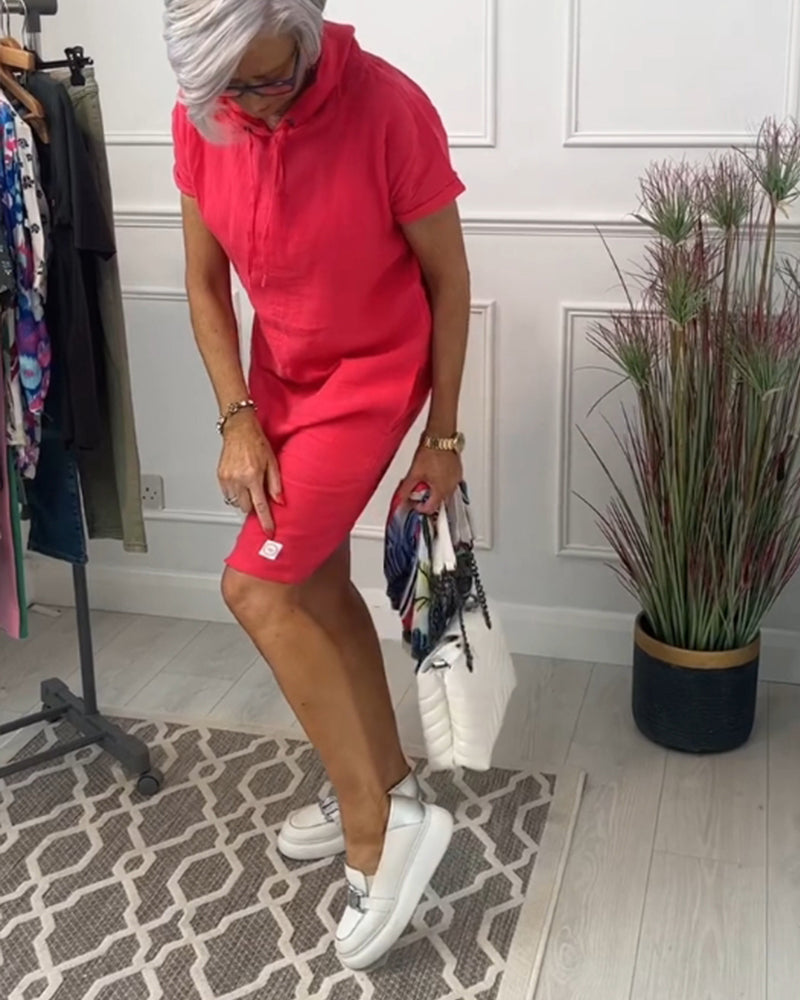 Nyla | Robe décontractée à manches courtes avec capuche