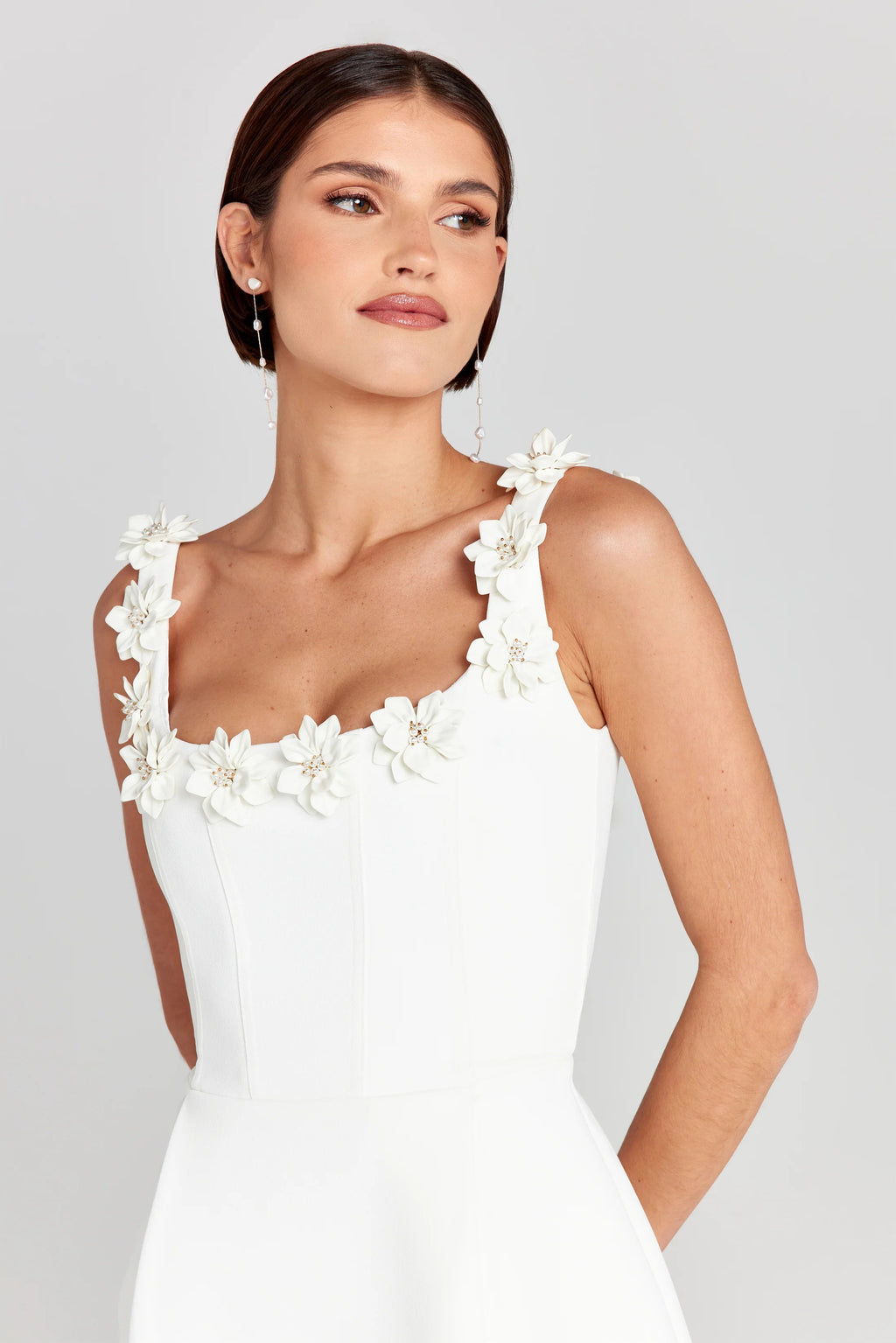 Robe Mini d'Été avec Appliqués Floraux