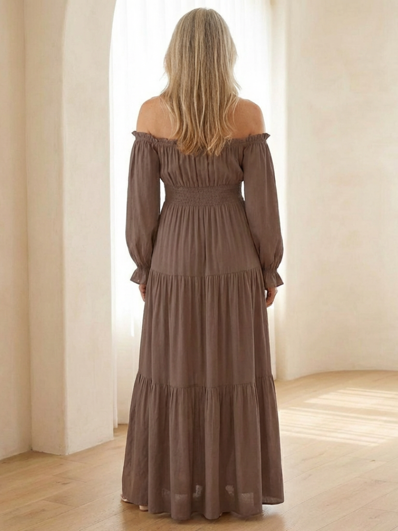 Aveline | Robe Maxi à Manches Longues Off-Shoulder Smockée