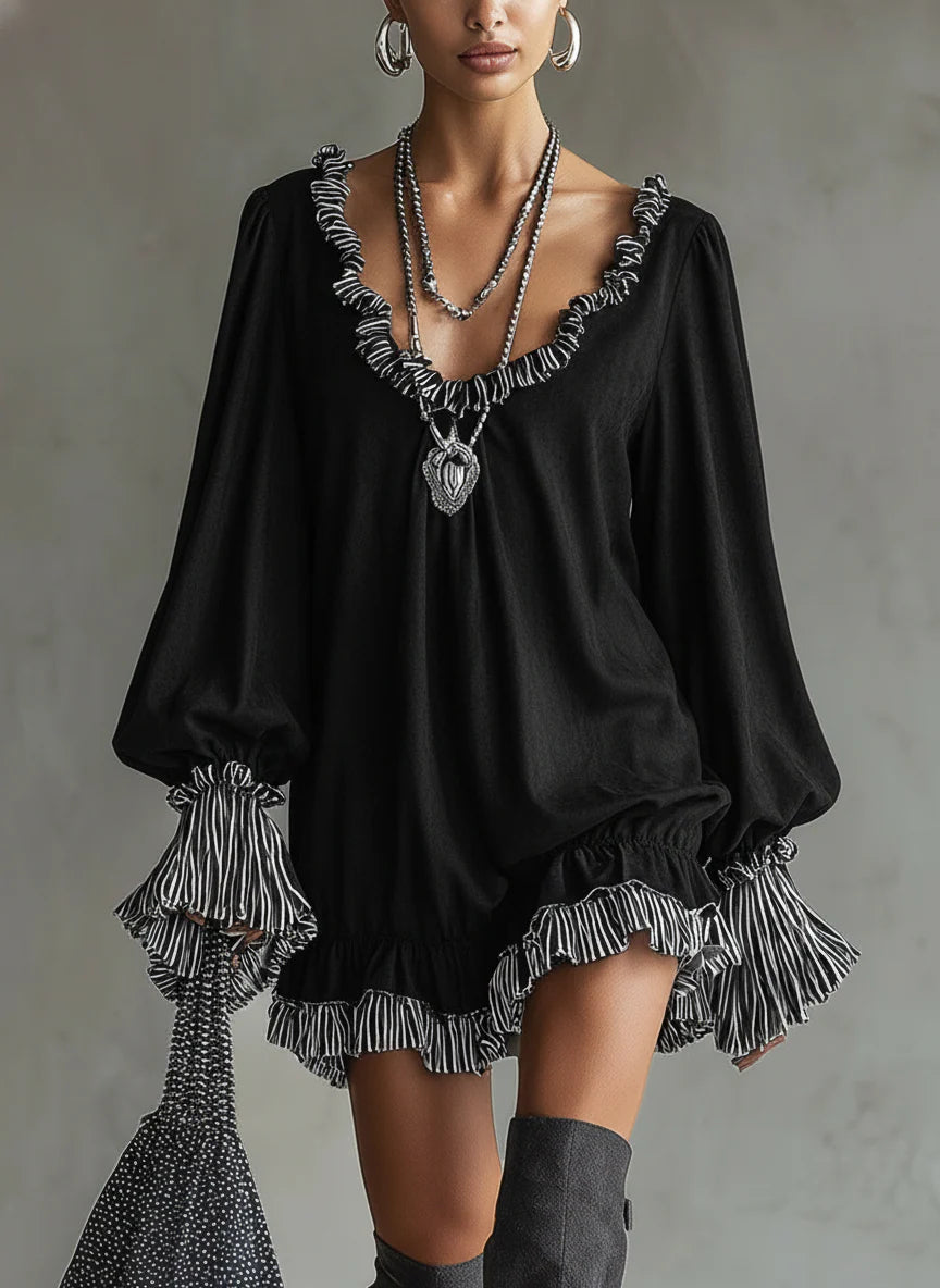 Zura | Robe mini à rayures de minuit avec volants